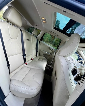 Volvo XC 60 cena 52500 przebieg: 233000, rok produkcji 2012 z Kępno małe 781
